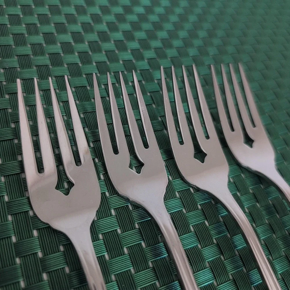 Oneida CLARETTE Salad Forks Set Lot of 4 Community Betty Crocker Stainless USA